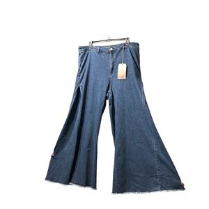 Chic Denim Flare Jeans for Women